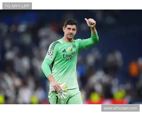 蒂博库尔图瓦从天才门将到皇家马德里铁血守护者的传奇之路